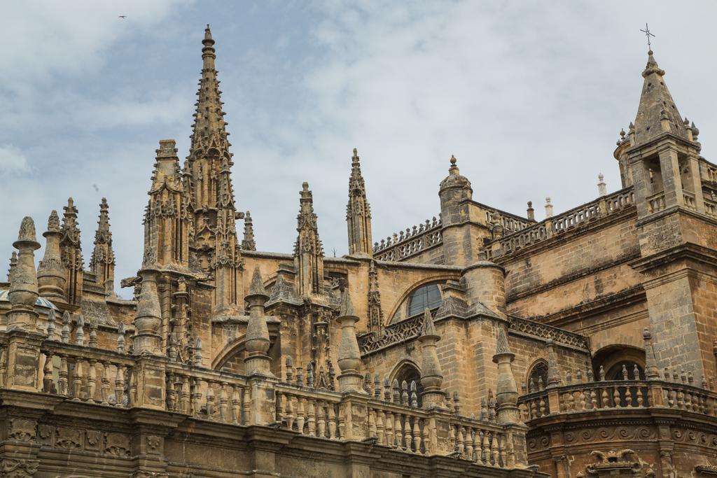 Hostly Acetres 2A-Penthouse In City Center-Fibre-Parking Opt Sevilla Eksteriør bilde