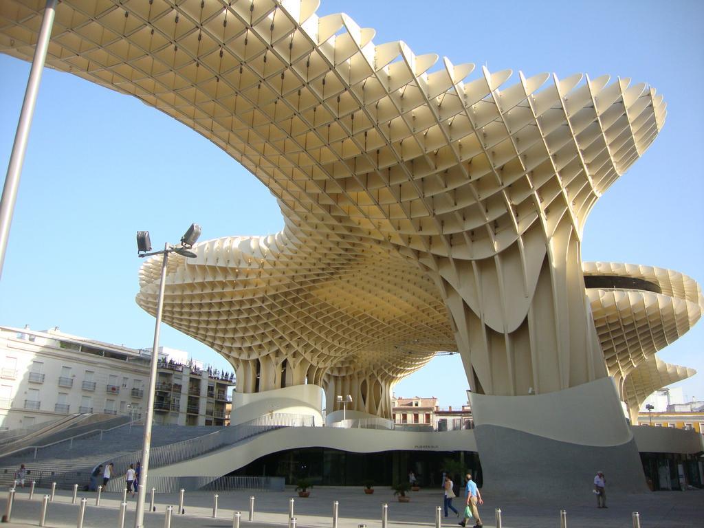 Hostly Acetres 2A-Penthouse In City Center-Fibre-Parking Opt Sevilla Eksteriør bilde