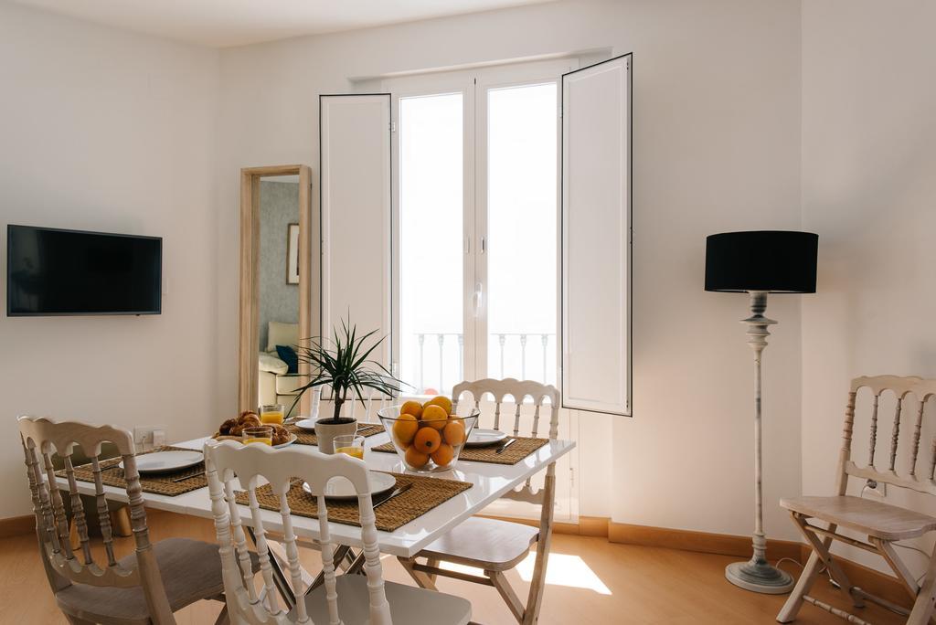 Hostly Acetres 2A-Penthouse In City Center-Fibre-Parking Opt Sevilla Eksteriør bilde
